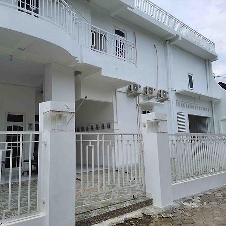 Reddoorz Syariah At Jalan Godean Hotel Ngabean Buitenkant foto